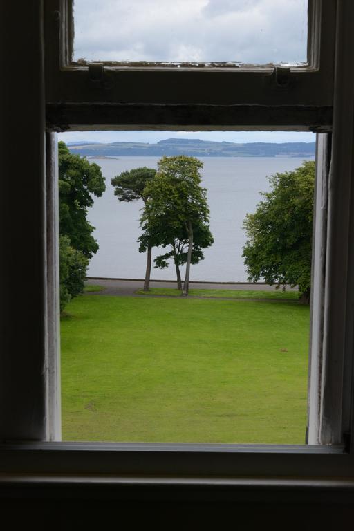 Almond House Lodge Edinburgh Bagian luar foto