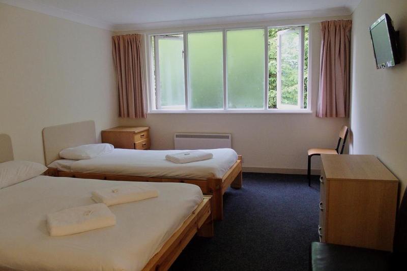 Almond House Lodge Edinburgh Bagian luar foto