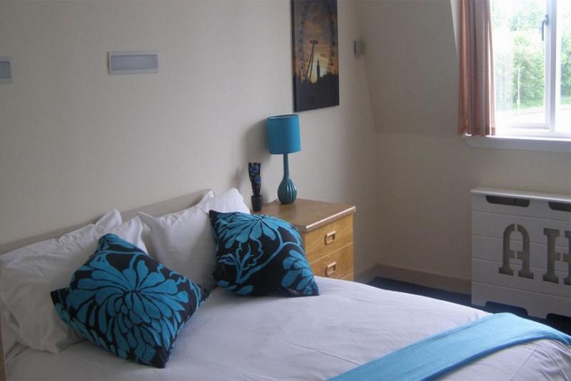 Almond House Lodge Edinburgh Bagian luar foto